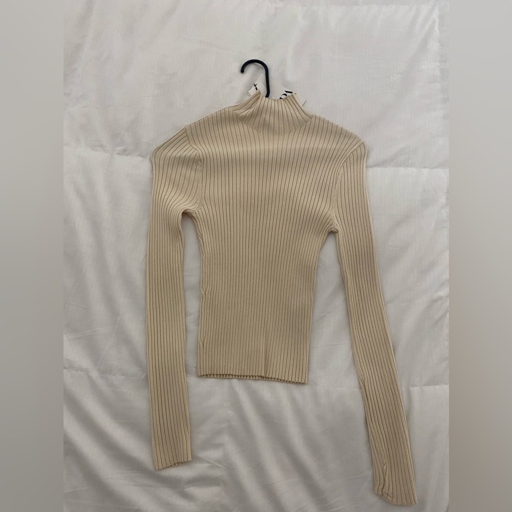 Zara High-Neck long sleeve ribbed shirt